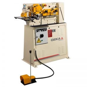 Geka - Microcrop egy munkahengeres idomacél megmunkáló